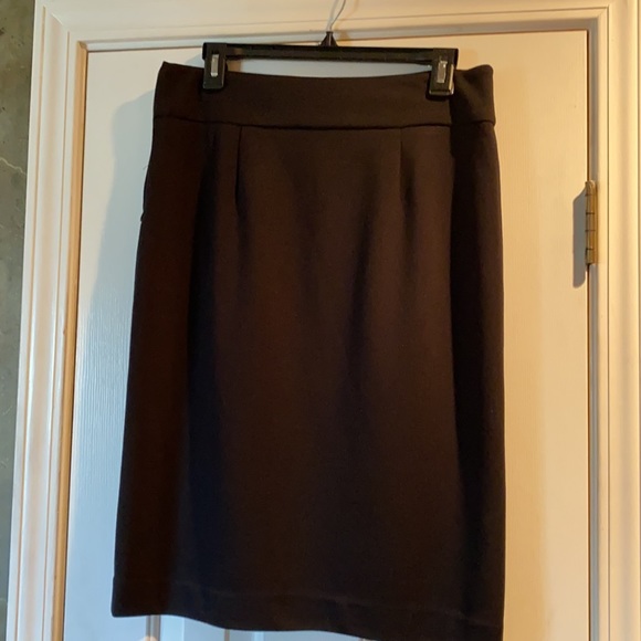 Skirt - Picture 2 of 3